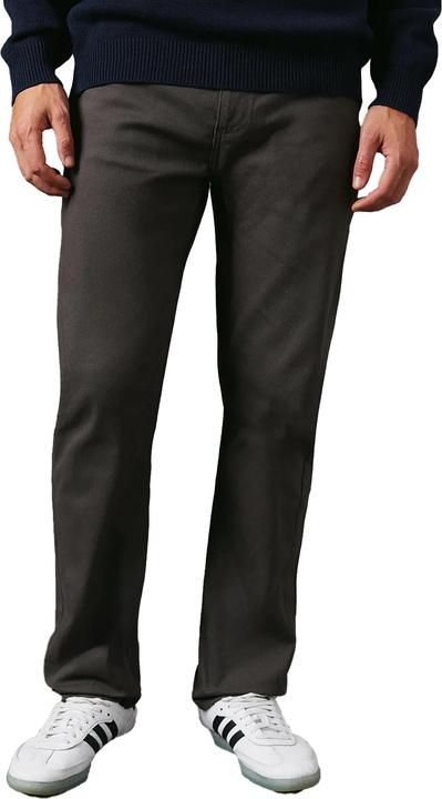 Universal Textiles Jeans (42)