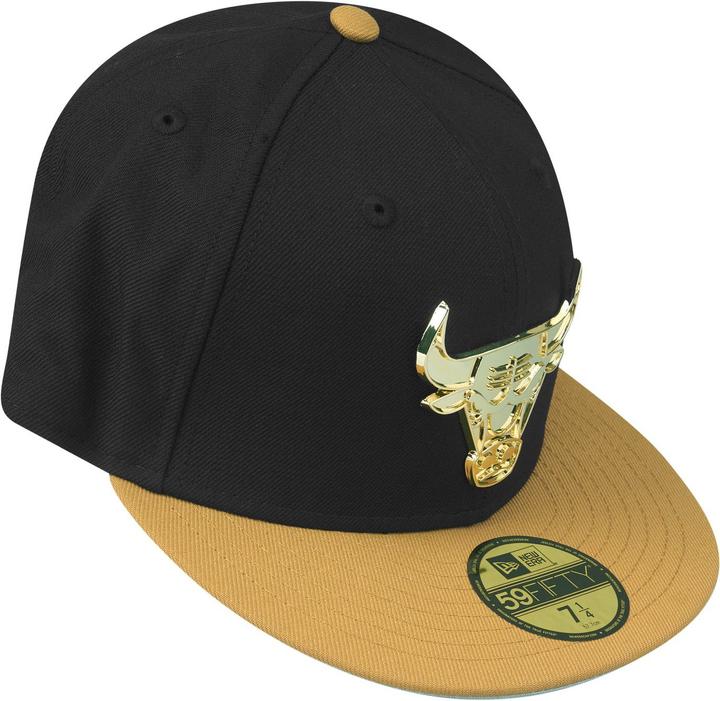Actual product image New Era 59Fifty Fitted Cap - METAL BADGE Chicago Bulls (7 5/8)