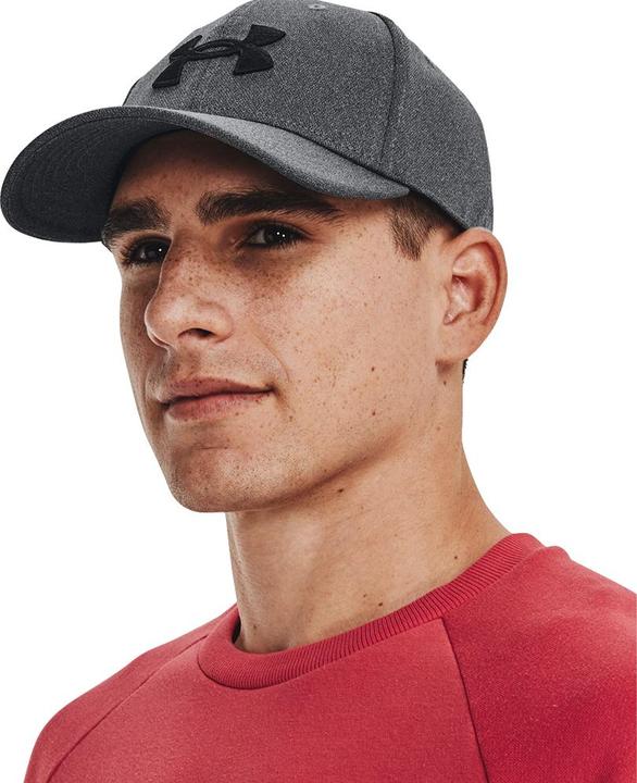 Actual product image Under Armour Blitzing Cap (M, L)