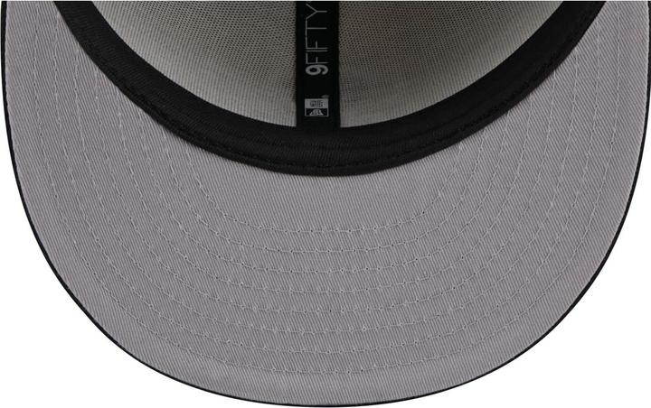 Actual product image New Era 9Fifty Snapback Cap - FLORAL Chicago White Sox stone