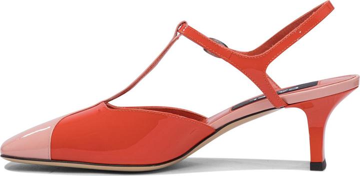 Carel Sandals (37)