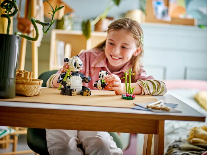 Produktbild LEGO Wilde Tiere: Pandafamilie (31165, LEGO Creator 3-in-1)