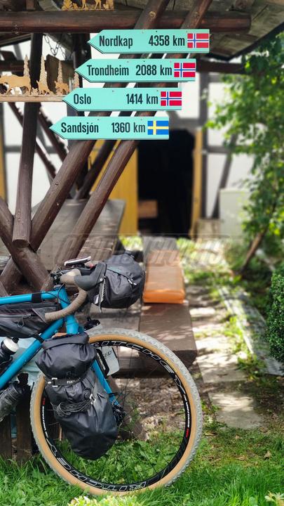 Actual product image NG Sports Zeera SL handlebar bag system frame, 25X14cm incl. 2x Fixplus Recycling Strap elasticated strap