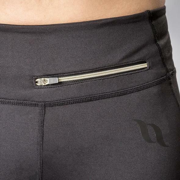 Actual product image Back on Track arwen p4g (L)