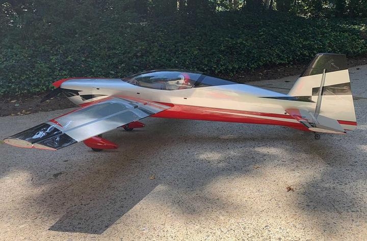 Produktbild Extremeflight-RC extra ng 104" rot/silber arf