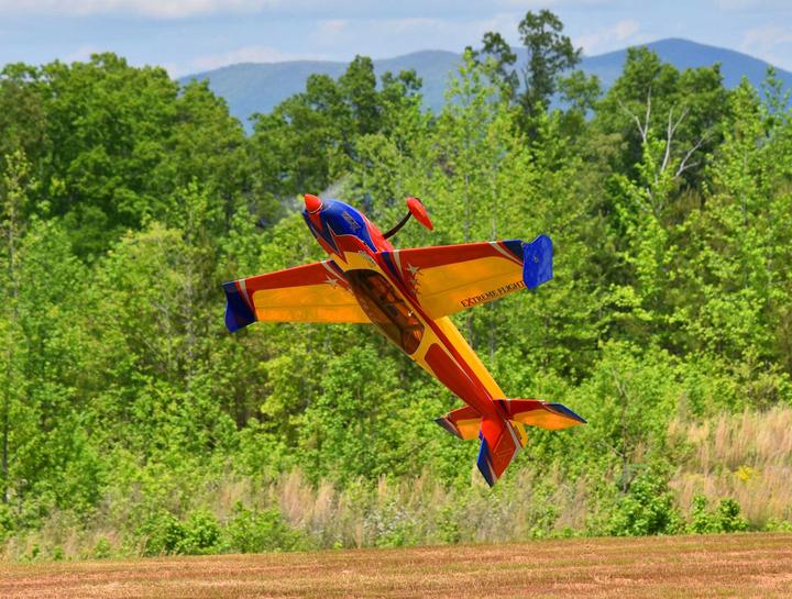 Produktbild Extremeflight-RC extra 300 48" v2 plus rot/blau/gelb arf mit tragflächen-schnellverschluss