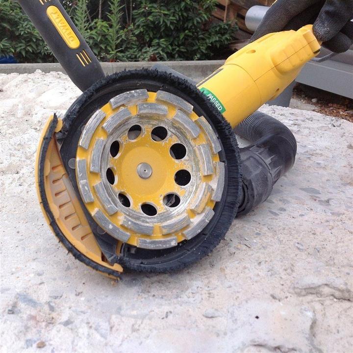 Actual product image DeWalt Extraction bonnet DWE46150