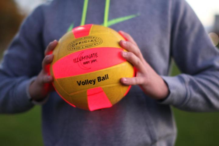 Immagine prodotto Kanjam Illuminare la pallavolo (5)