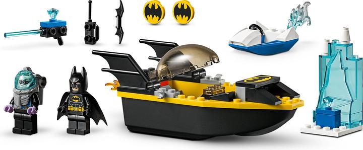 Actual product image LEGO Junior's Batman versus Mr. Freeze. (10737)
