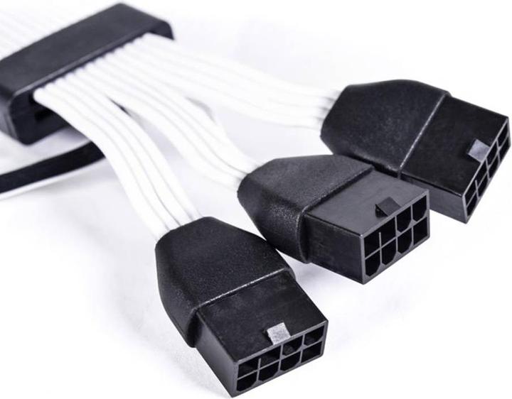 Image du produit Lian-Li Strimer Plus V2 (RGB)