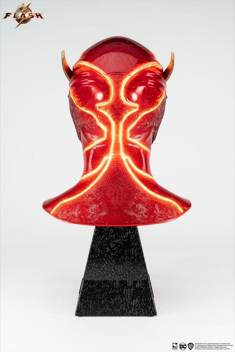 Actual product image Pure Arts DC Comics réplique 1/1 Scale The Flash Cowl 70 cm