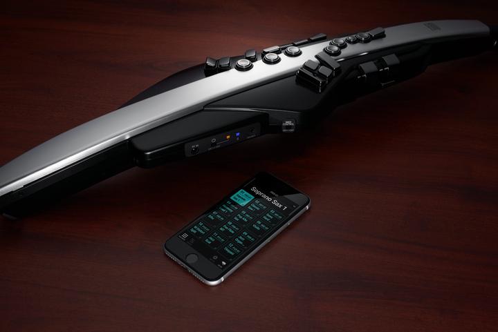 Immagine prodotto Roland AE-30 Aerophone Pro, strumento digitale per la riproduzione di musica