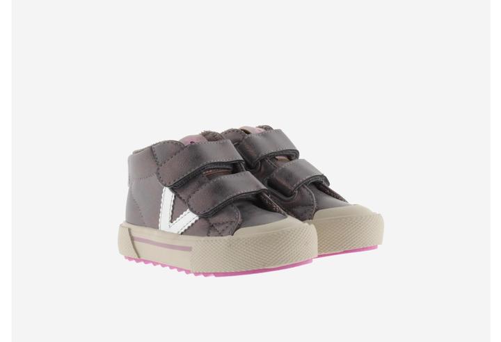Actual product image Victoria metallic baby girl booties tribu (26)