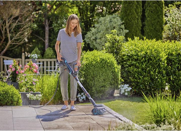 Actual product image Gardena Cordless multi-cleaner Aqua Brush Universal 04/18V P4A solo (Rechargeable battery operated)