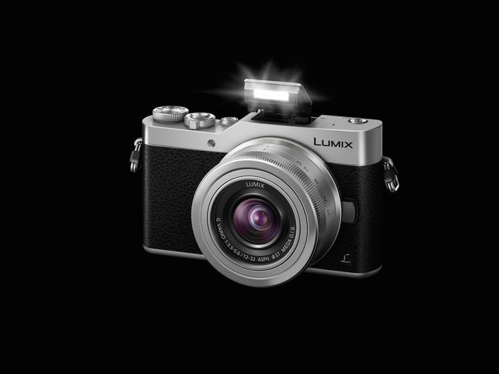 Produktbild Panasonic Lumix DMC-GX800 Kit (12 - 32 mm, 16 Mpx, Micro Four Thirds)