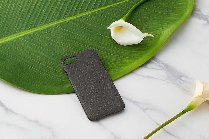 Actual product image Man.Wand &WOOD case for iPhone 7/8 carbalho juodas (Apple iPhone 7)