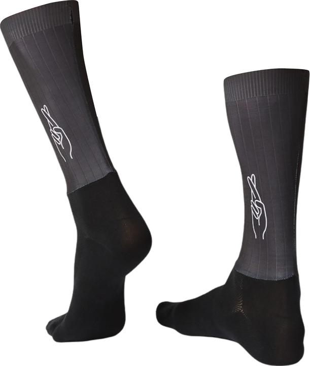 Actual product image Fingerscrossed Aero Logo (45 - 47)