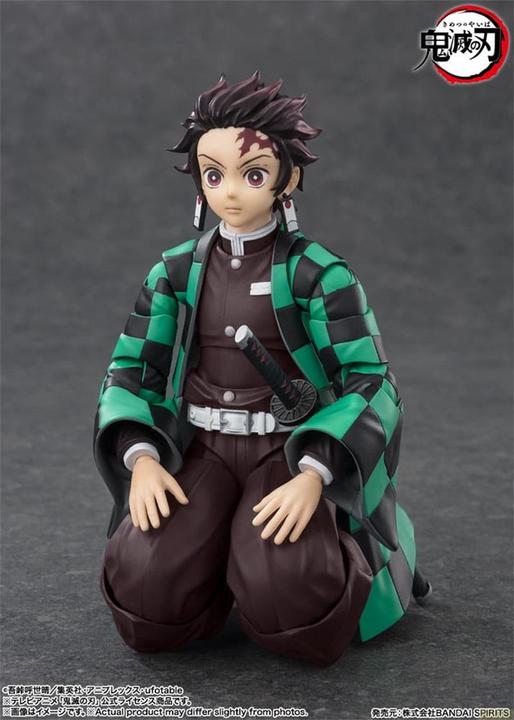 Actual product image Tamashii Nation Demon Slayer: Kimetsu no Yaiba S.H. Figuarts Actionfigur Tanjiro Kamado 14 cm