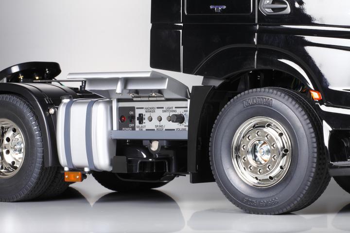 Image du produit Tamiya Mercedes Actros (Kit)