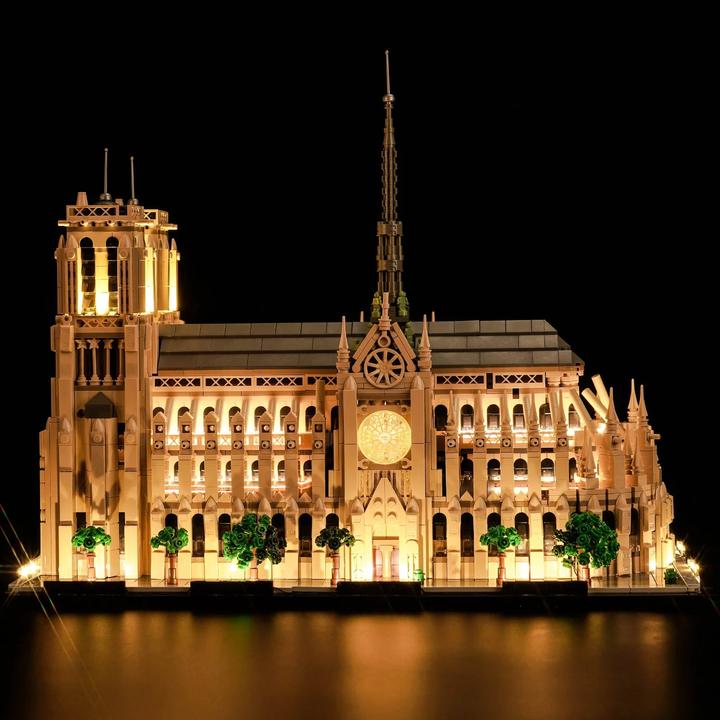 Image du produit BrickBling Kit d'éclairage LED pour LEGO Notre-Dame de Paris (21061) incl. télécommande