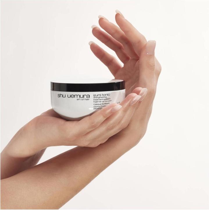 Image du produit Shu Uemura Masque fortifiant Izumi Tonic (200 ml)