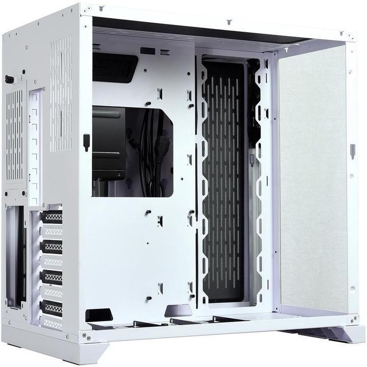 Actual product image Lian-Li PC-O11DW Dynamic (mATX, ATX, E-ATX)