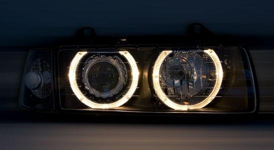 Produktbild Stag BMW E36 Limousine - Scheinwerfer Angel Eyes