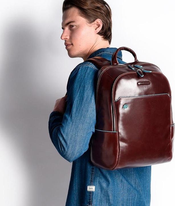 Immagine prodotto Piquadro Backpack For Pc / Ipad®10,5 "/ 9,7" With Connequ Rich Blue Square By (14 l)