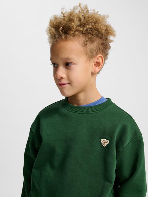 Produktbild hummel Hmljr Loose Crewneck Bee (24, 25, 26, 27, 28)