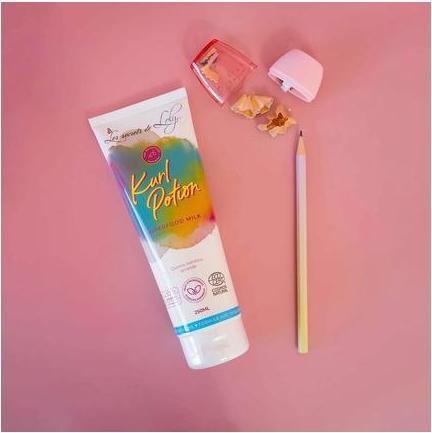 Immagine prodotto Les Secrets de Loly Kurl Drink 250ml (Set per la cura dei capelli)