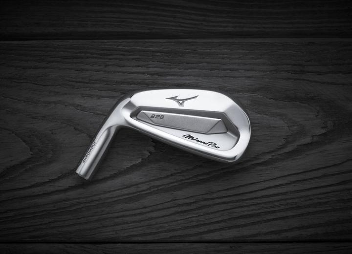 Produktbild Mizuno Miznuo Pro 223 LH (Linkshänder)