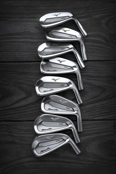 Produktbild Mizuno Miznuo Pro 223 LH (Linkshänder)