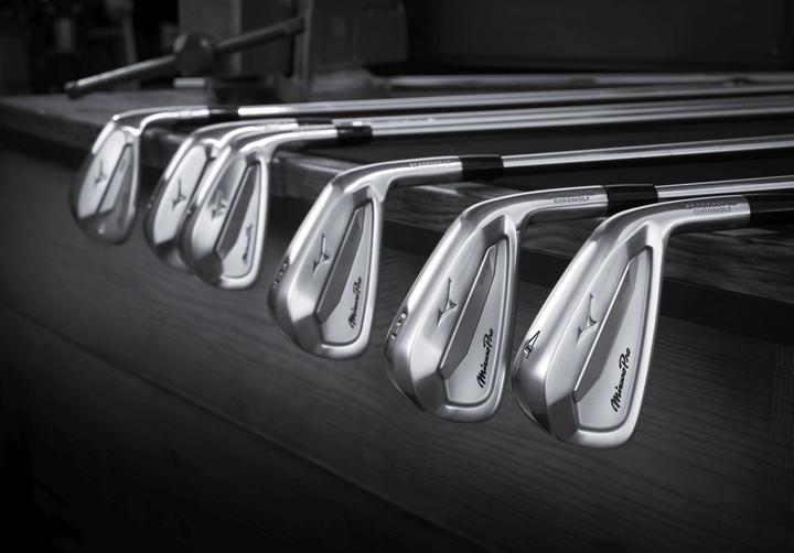 Produktbild Mizuno Miznuo Pro 223 LH (Linkshänder)