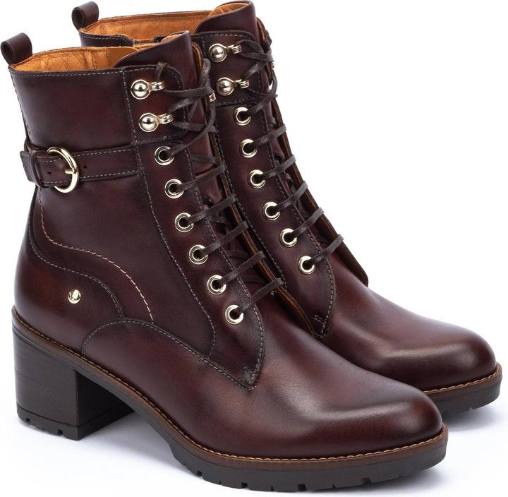 Actual product image Pikolinos Llanes (41)