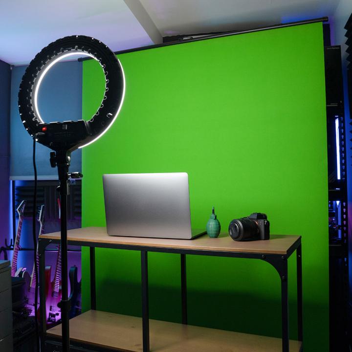 Actual product image Streamplify Screen Lift