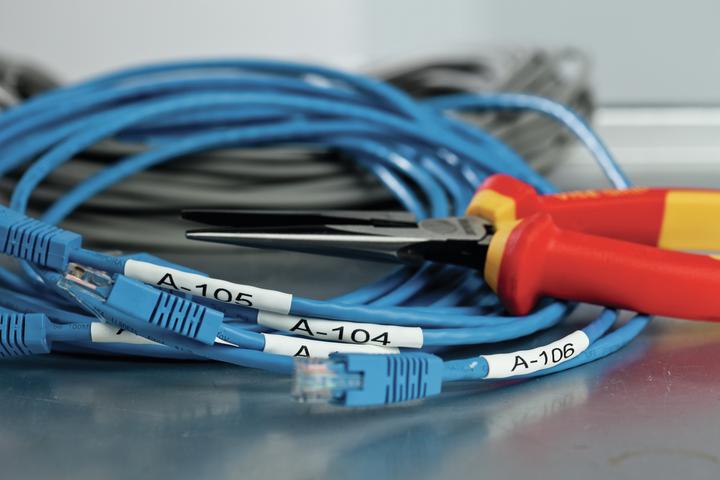 Immagine prodotto Dymo RHINO 5200 - ABC, 6x AA