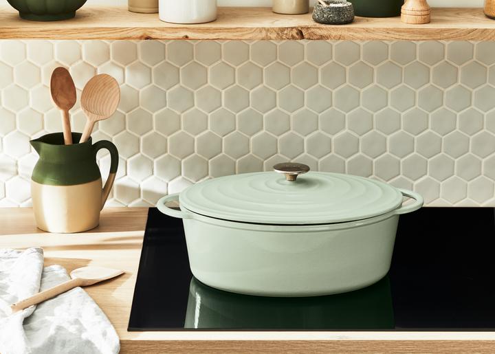 Productafbeelding Tefal LOV Gietijzeren Ovale Braadpan 34cm Lichtgroen (34 cm, Braadpan + kasserol, Steelpan, Gietijzer)