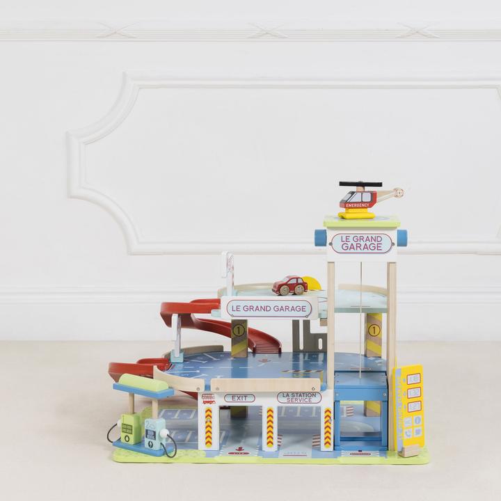 Actual product image Le Toy Van The big garage