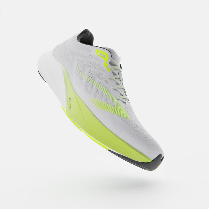 Produktbild Kiprun Laufschuhe Herren - KD900 Light weiss/gelb (41)