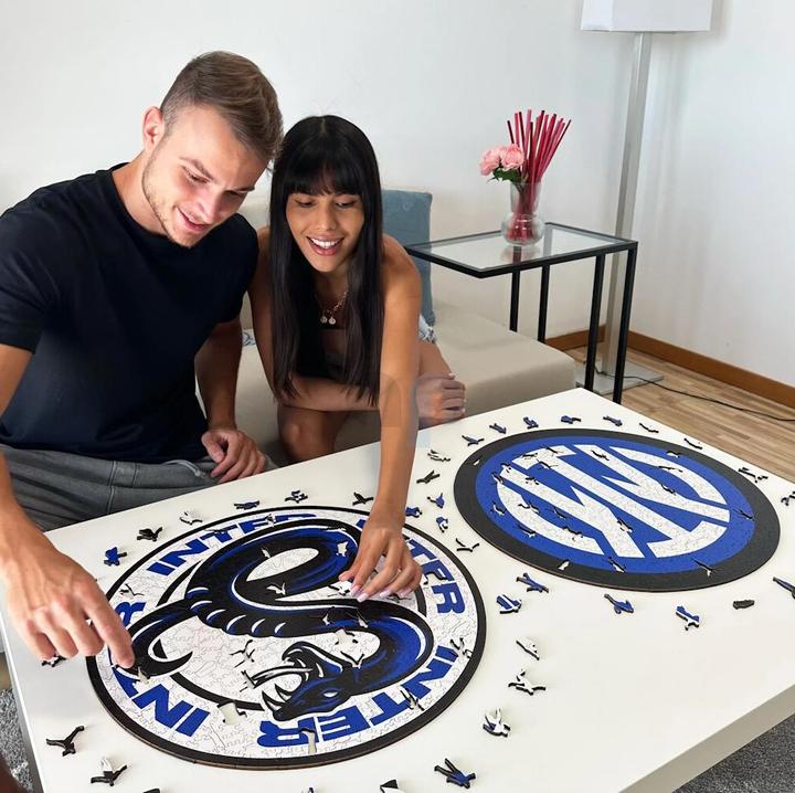 Actual product image Iconic FC Inter Milan - Logo with snake - Wooden Puzzle Size M (270 pieces) (270 pieces)