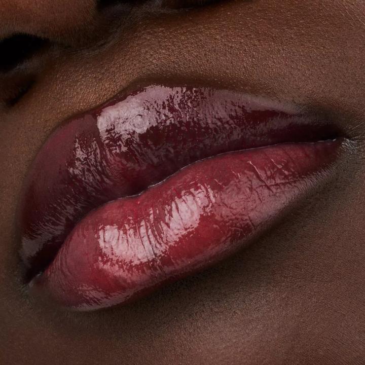 Actual product image Catrice Marble-licious Liquid Lip Balm Swirl It, Twirl It (Twirl It, 040 Swirl It)