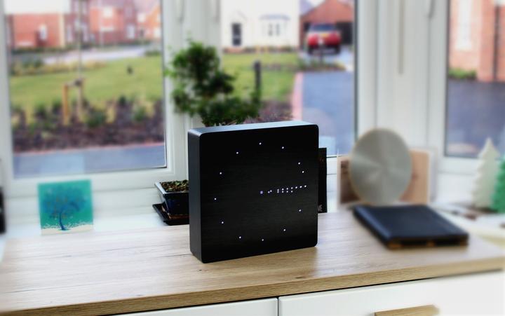 Actual product image Gingko Analogue Click Clock