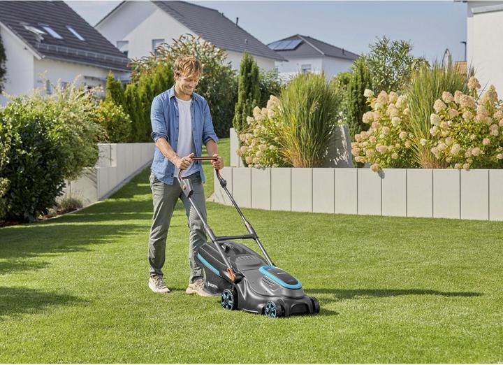 Actual product image Gardena PowerMax 37/36V P4A Ready-To-Use (Rechargeable battery operated)
