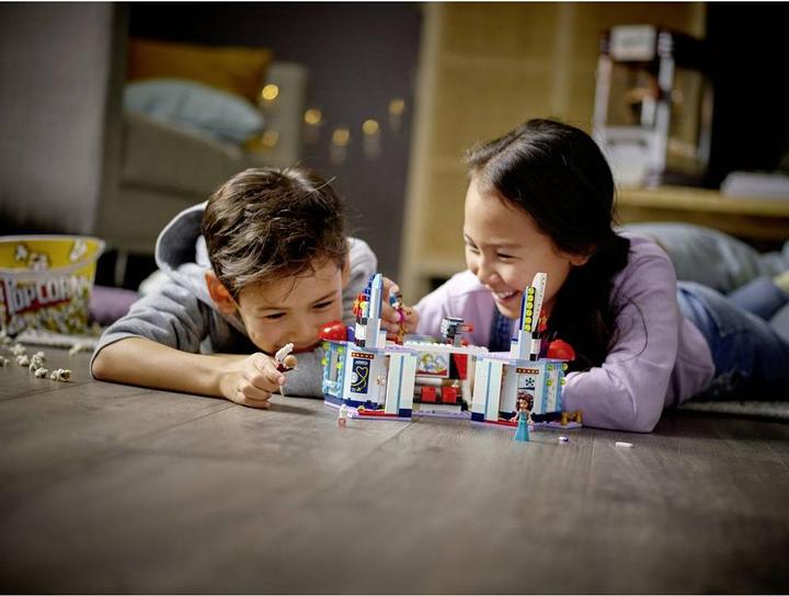 Produktbild LEGO Heartlake City Kino (41448, LEGO Friends)