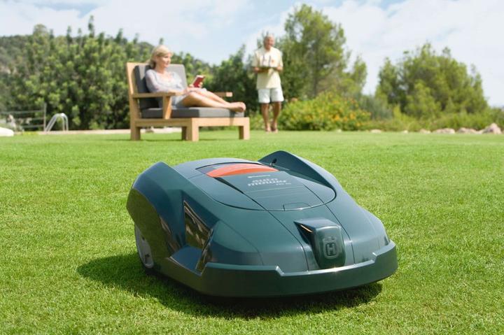 Produktbild Husqvarna Automower 220 AC (1800 m²)