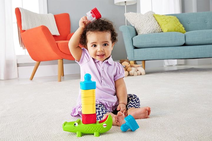 Actual product image Fisher-Price Stacking fun crocodile tower