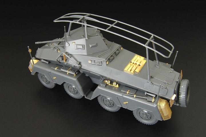 Actual product image Hauler Sd Kfz 232 Ger Armoured Car-basic (Tamiya)