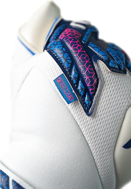 Actual product image Reusch Attrakt RE:GRIP (11)