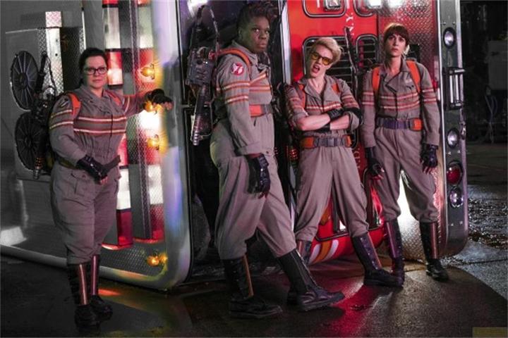Actual product image Ghostbusters - Answer The Call (DVD, 2016, German, Spanish, English)