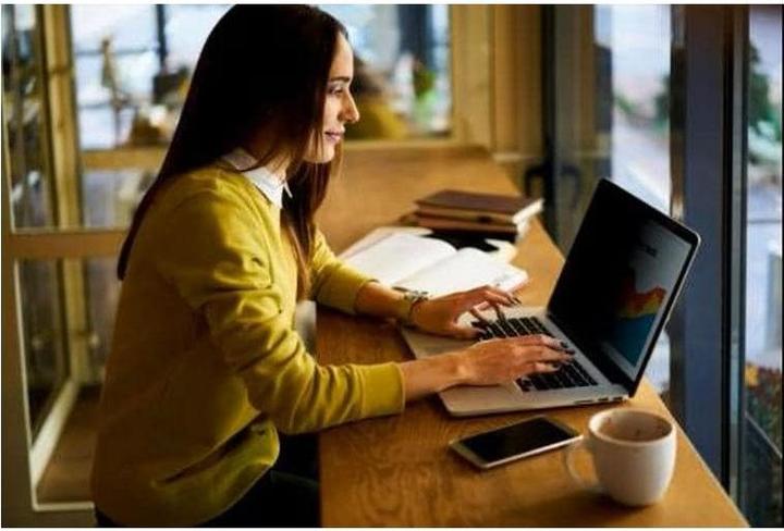Produktbild 3M BRIGHT SCREEN PRIVACY FILTER FOR 13.3 FULL SCREEN LAPTOP 16:1 (13.30", 16 : 10)